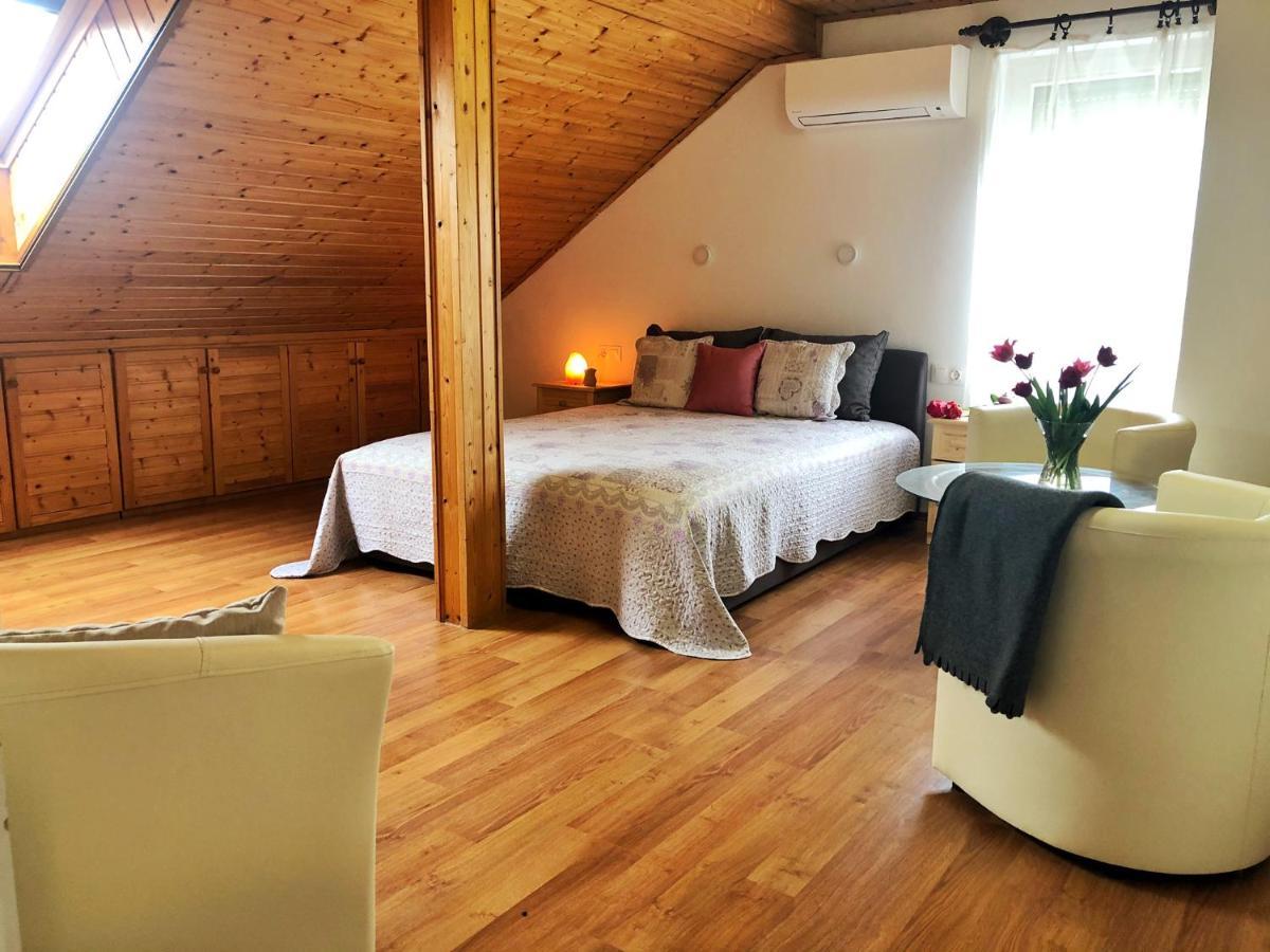 Balaton Apartman Paloznak Luaran gambar