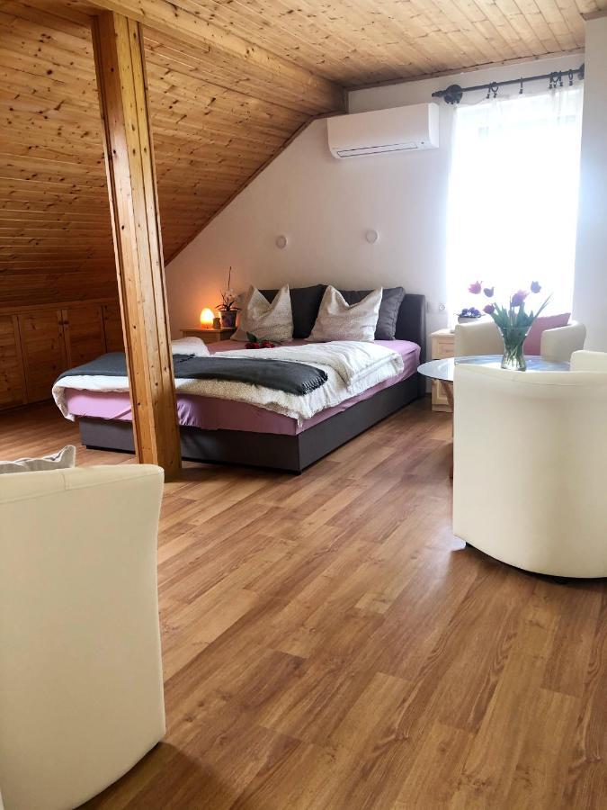 Balaton Apartman Paloznak Luaran gambar